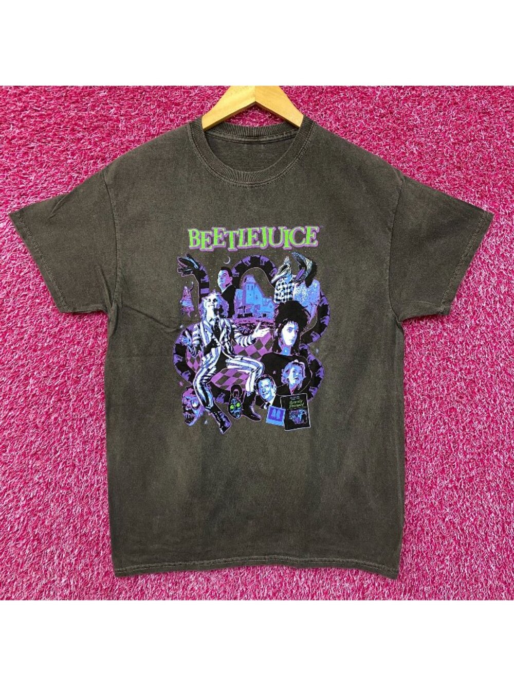 Beetlejuice Collage Illustration Graphic Design T-Shirt Medium
